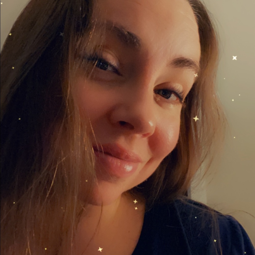 Meet your Posher, Amanda